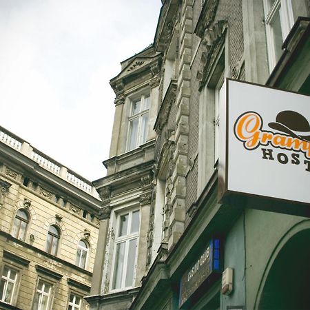 Grampa'S Hostel Wrocław Extérieur photo