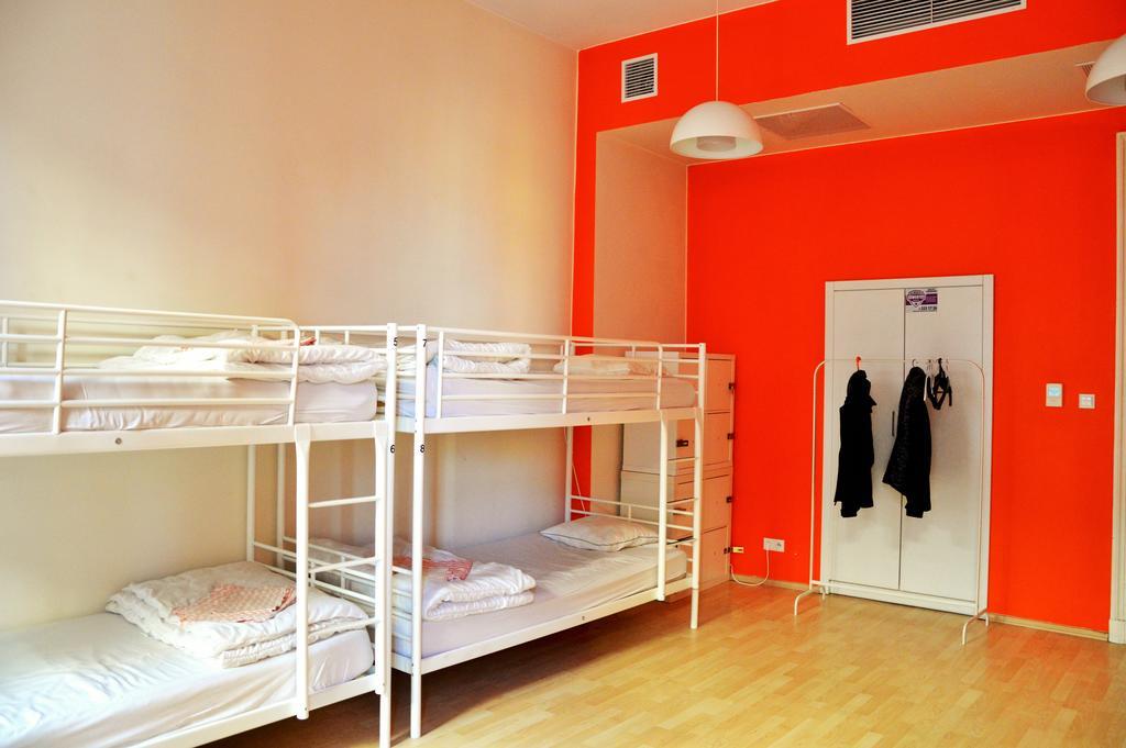 Grampa'S Hostel Wrocław Extérieur photo
